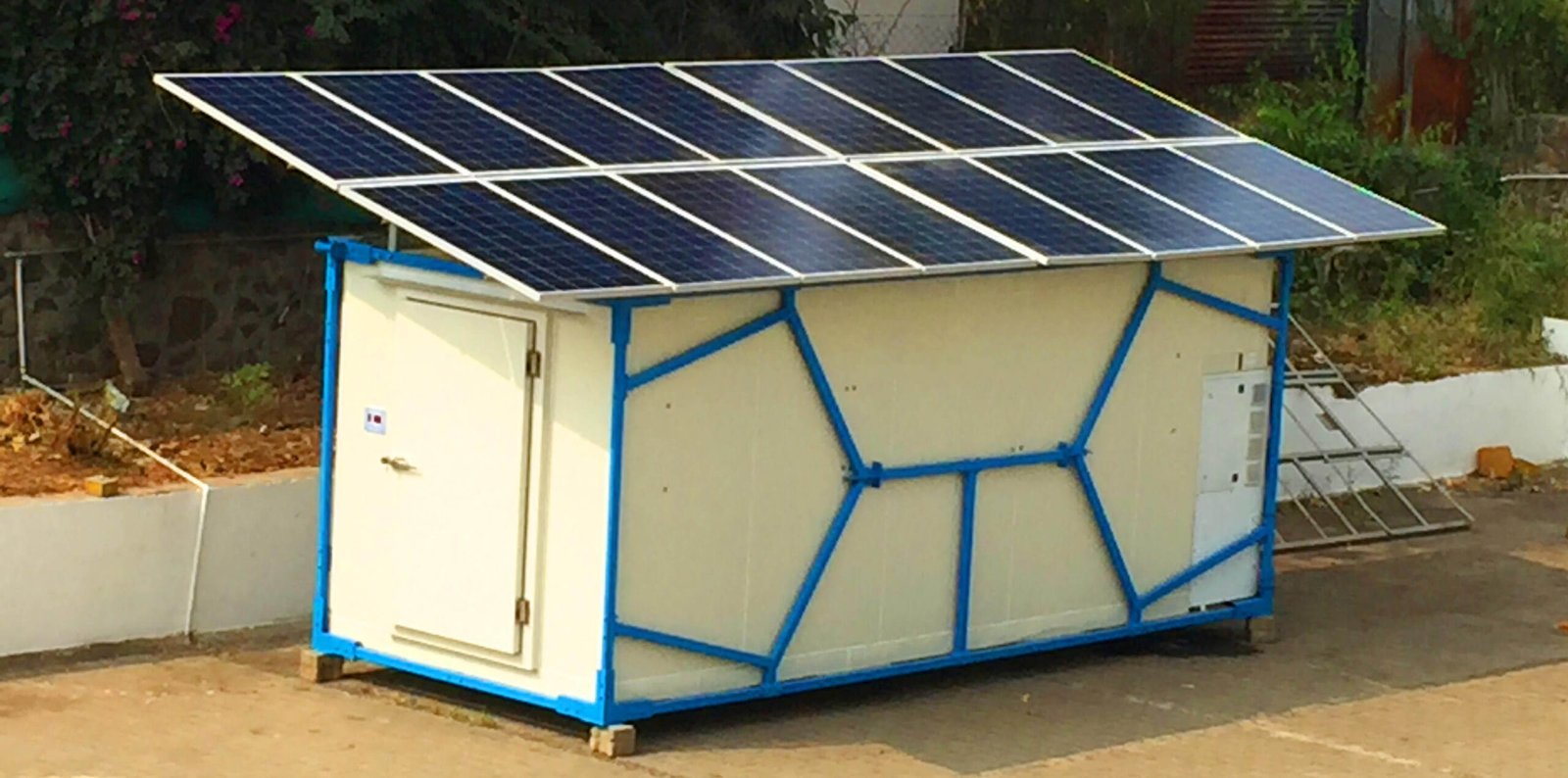 solar cold storage